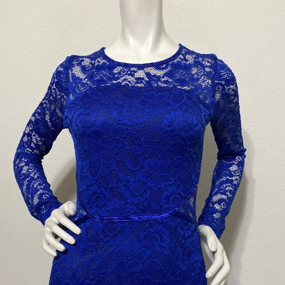 Social Stories Cobalt Blue Lace Side Cut Outs Bodycon Dress Size M - Picture 2 of 9